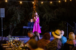 Christina Maxwell performs