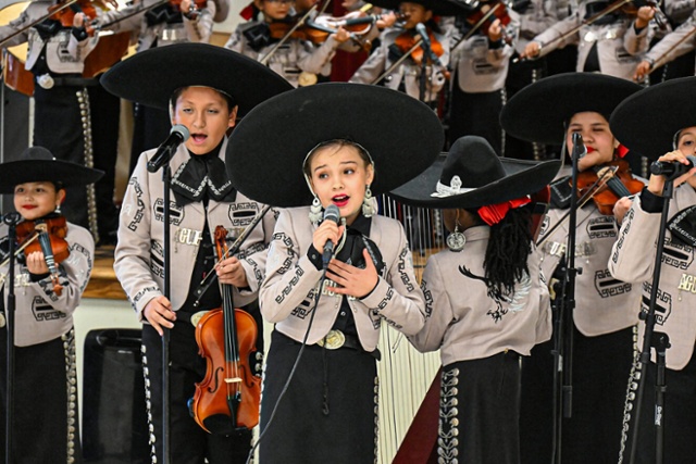 Mariachi Las Aguilitas de Davis