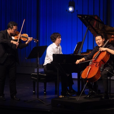Trio Barclay